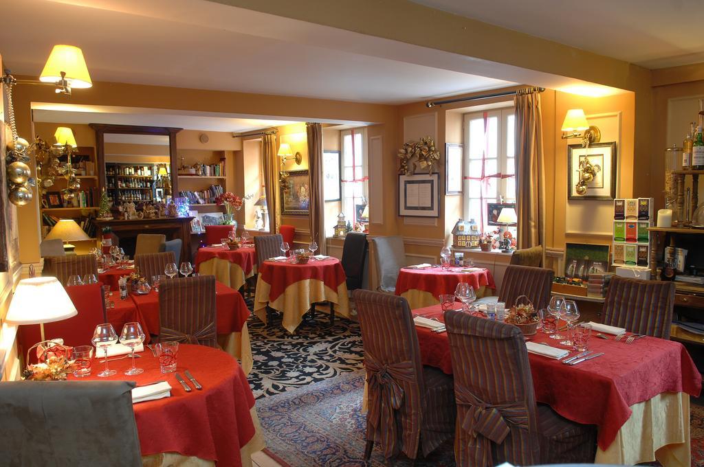 Hostellerie Du Prieure Saint-Prix Kültér fotó