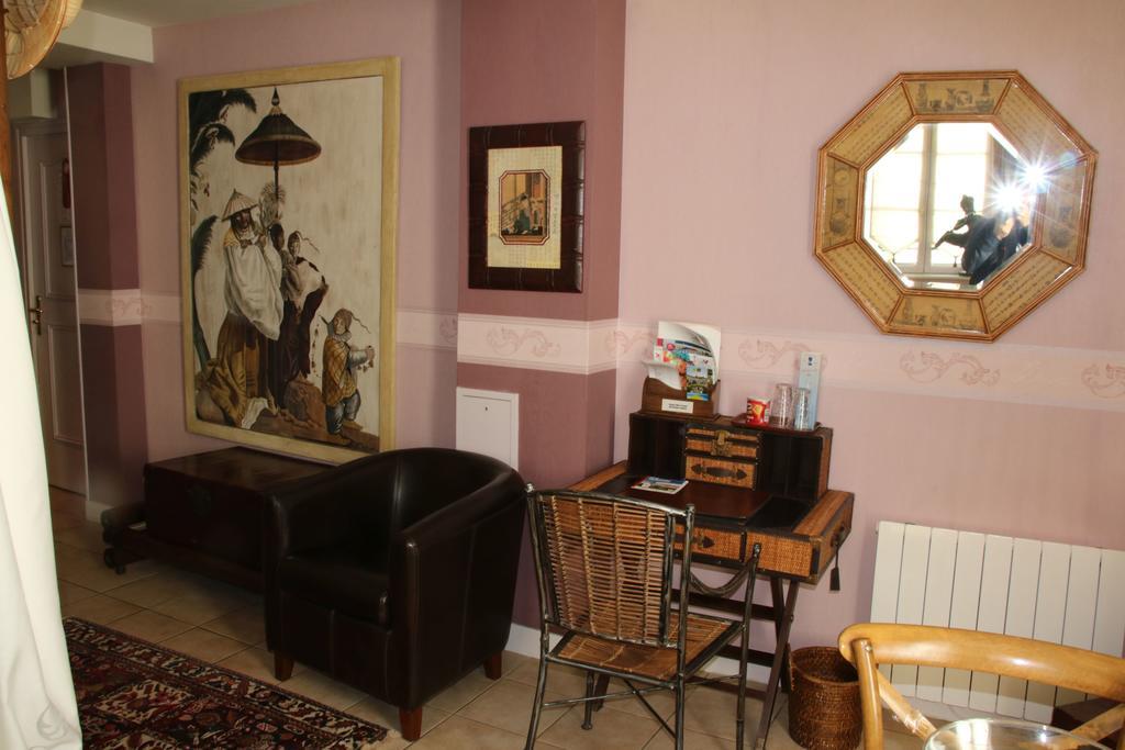 Hostellerie Du Prieure Saint-Prix Kültér fotó
