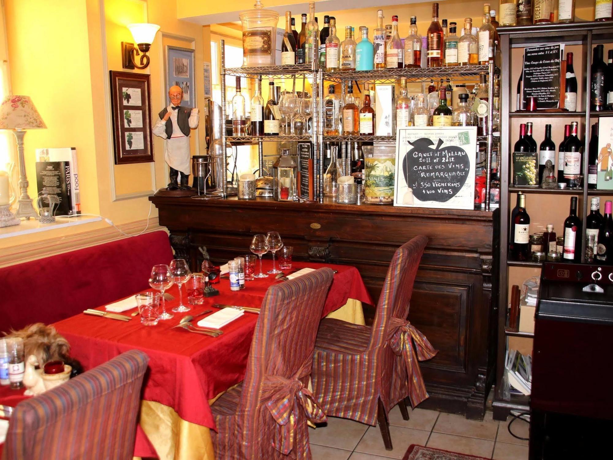 Hostellerie Du Prieure Saint-Prix Kültér fotó