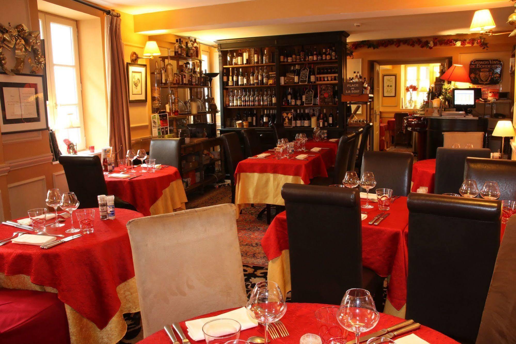 Hostellerie Du Prieure Saint-Prix Kültér fotó